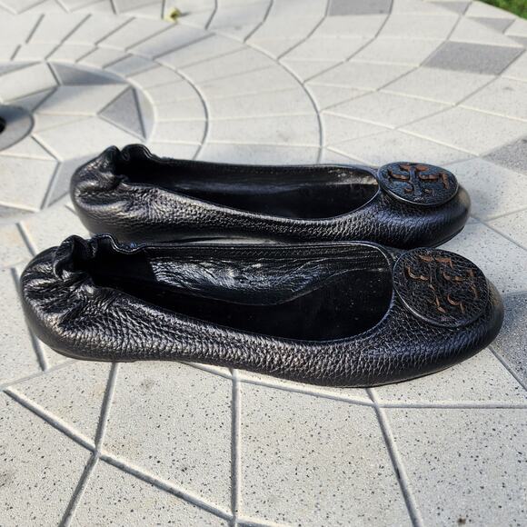 Tory Burch Reva Travel Tumbled Leather Medallion Logo Ballet Flats 7.5 - Picture 5 of 12